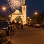 Stavìní máje v Holici u Olomouce